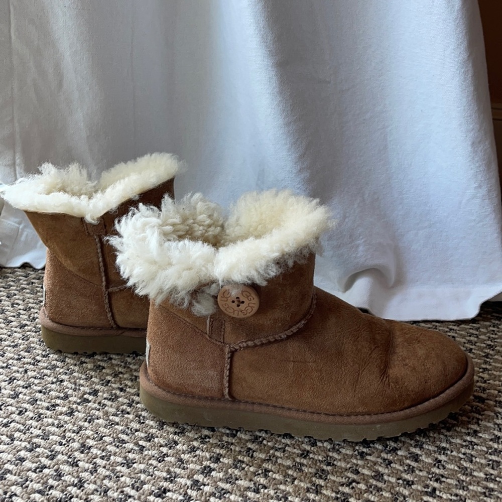 Short Ugg Boots